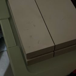 ps4 white edition  1TB