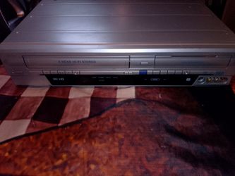 Funai SV2000 DVD Recorder/VCR combo