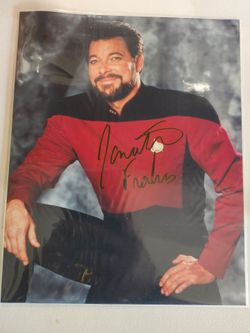 Star Trek The Next Generation Signed 8x10 Photo Autograph Unauthenticated