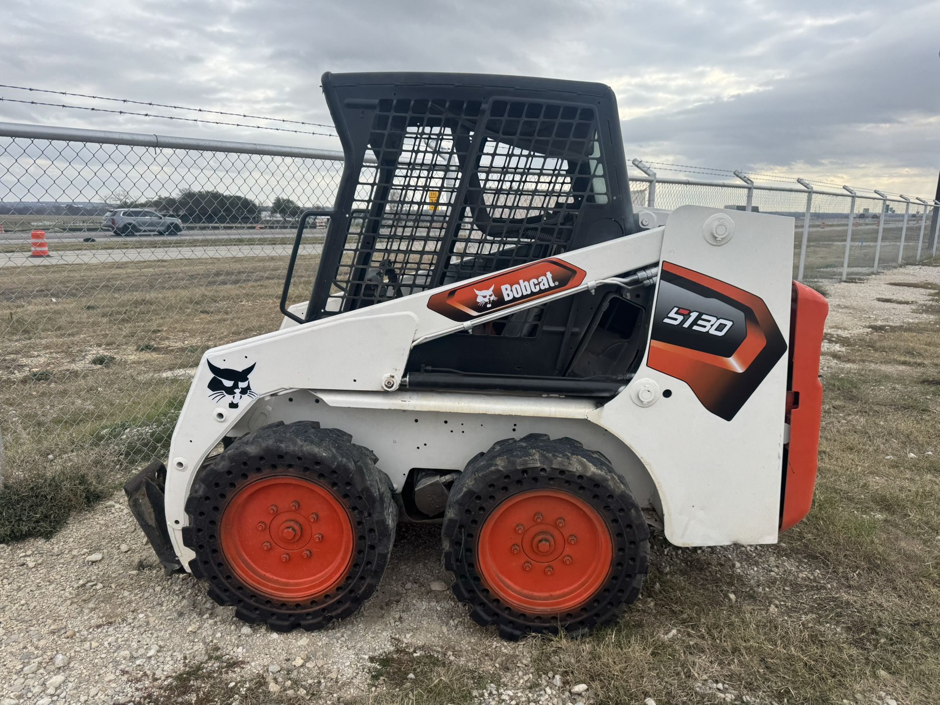 Bobcat S130 Skid Steer