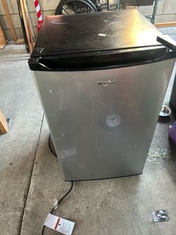 Mini fridge not working