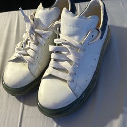 Alexander McQueen White/ Black Leather Lace Up Oversized Sneakers,