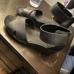 Black Sandal Wedges