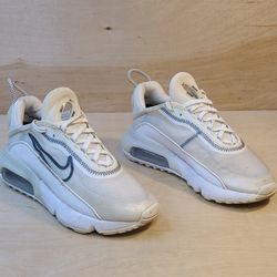 Women's Nikes Air Max 2090 Shoes