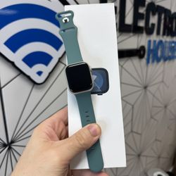 Apple Watch Series 8 41mm GPS & Cellular Like New
