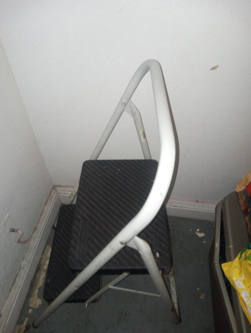 2step folding Stool