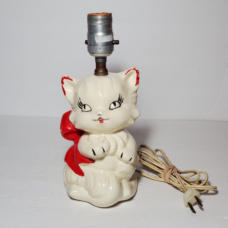 Kitty Cat Lamp Vintage