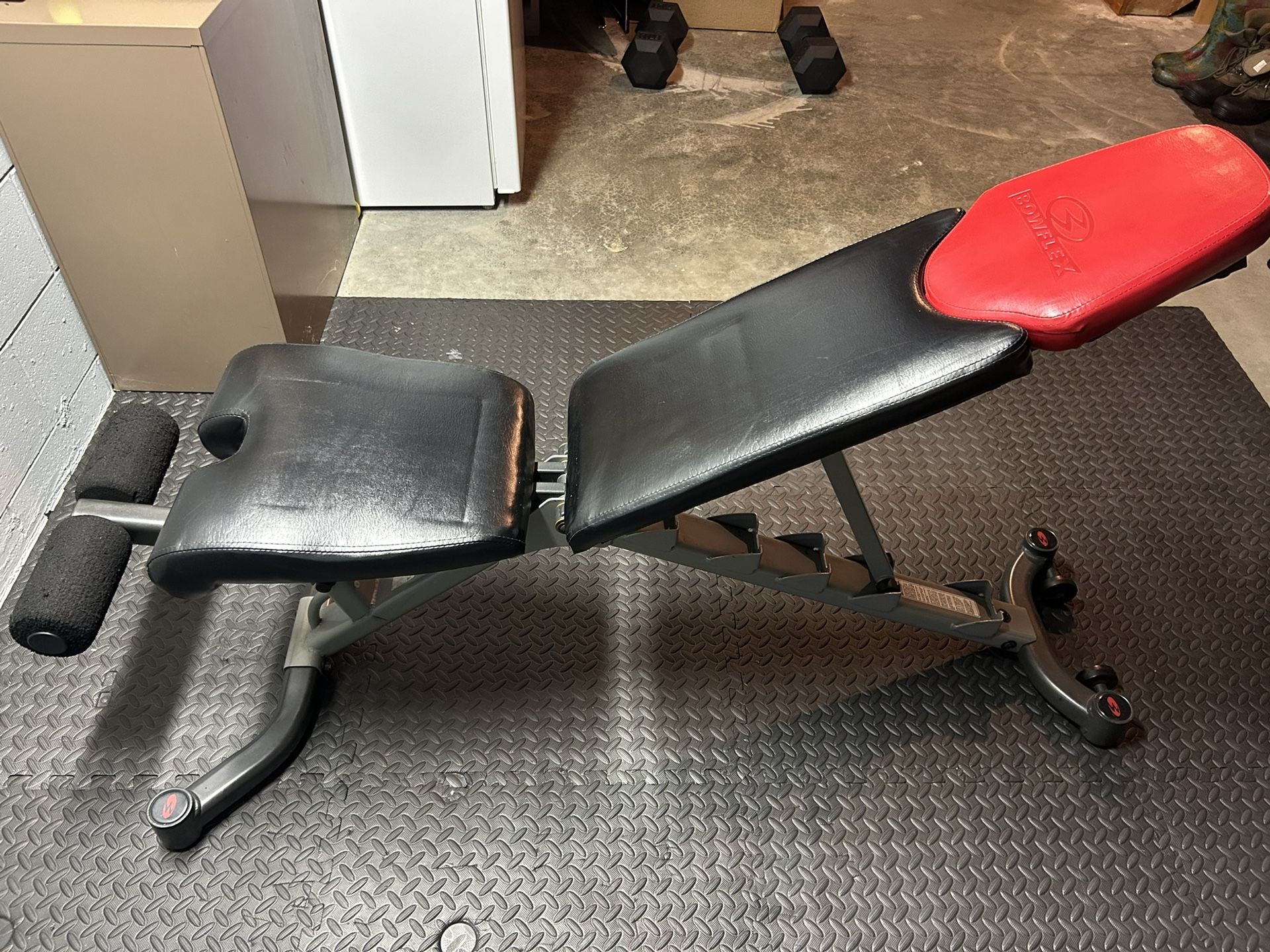 Bowflex Home Gym Bench – Adjustable, Incline/Decline, Leg Support