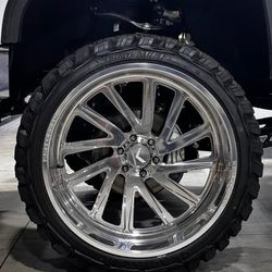 Truck Tires and Wheels