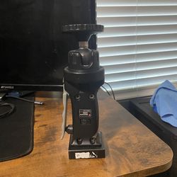 Manfrotto  Ball Head And Speed light Trigger 