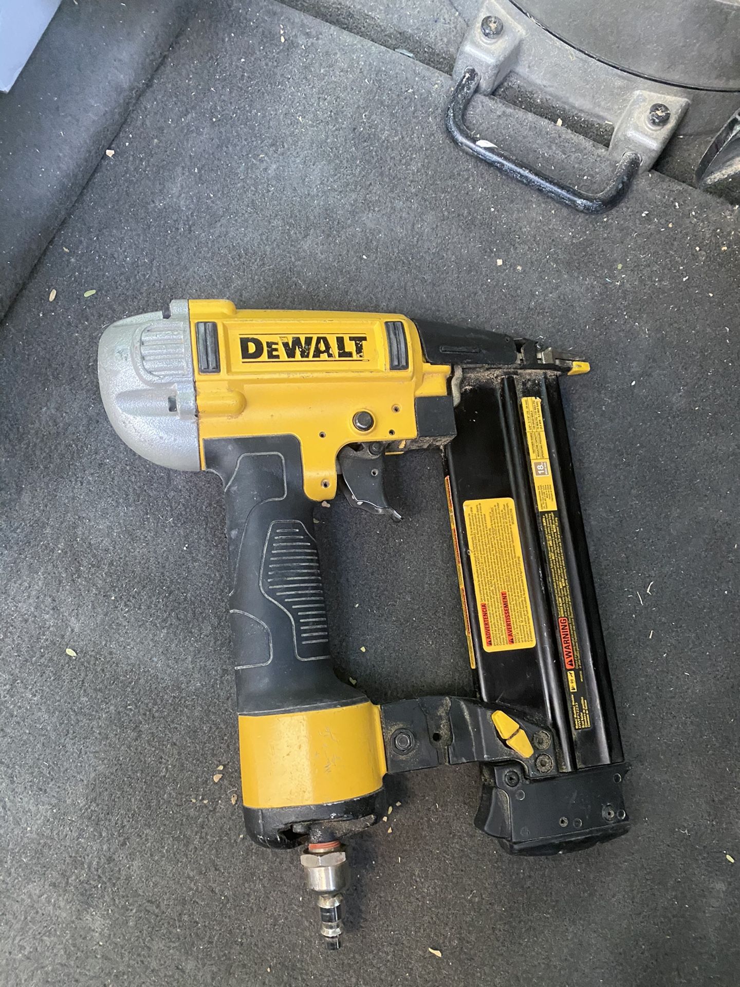 Dewalt 18 gauge nailgun