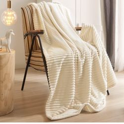 Brandnew Fleece Blanket Queen Size – 280GSM Super Soft Lightweight Bed Blanket with Strip, 3D Ribbed Jacquard, Plush Fuzzy Cozy Microfiber, Warm and B