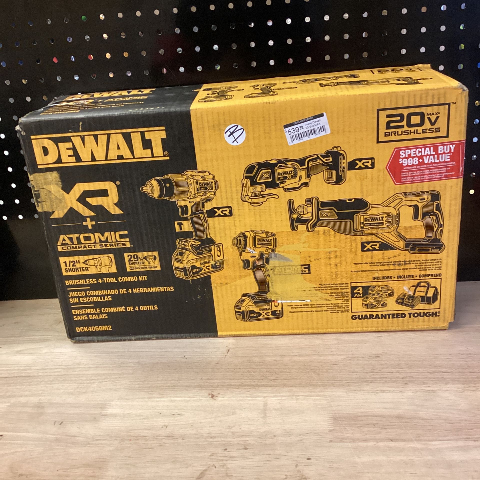 DEWALT 20V MAX Lithium-Ion Cordless Brushless 4 Tool Combo Kit with (2) 4.0Ah Batteries, Charger, and Kit Bag