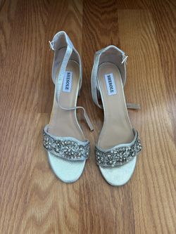 Shesole  pretty low heels