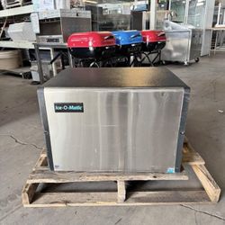 Ice Machine 