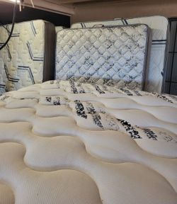 Mattresses King Queen Full Twin 