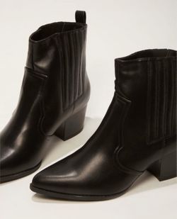 Faux Leather pointed toe boots