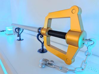 NEW KINDOM HEARTS KEYBLADE