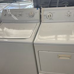 Kenmore washer and dryer set