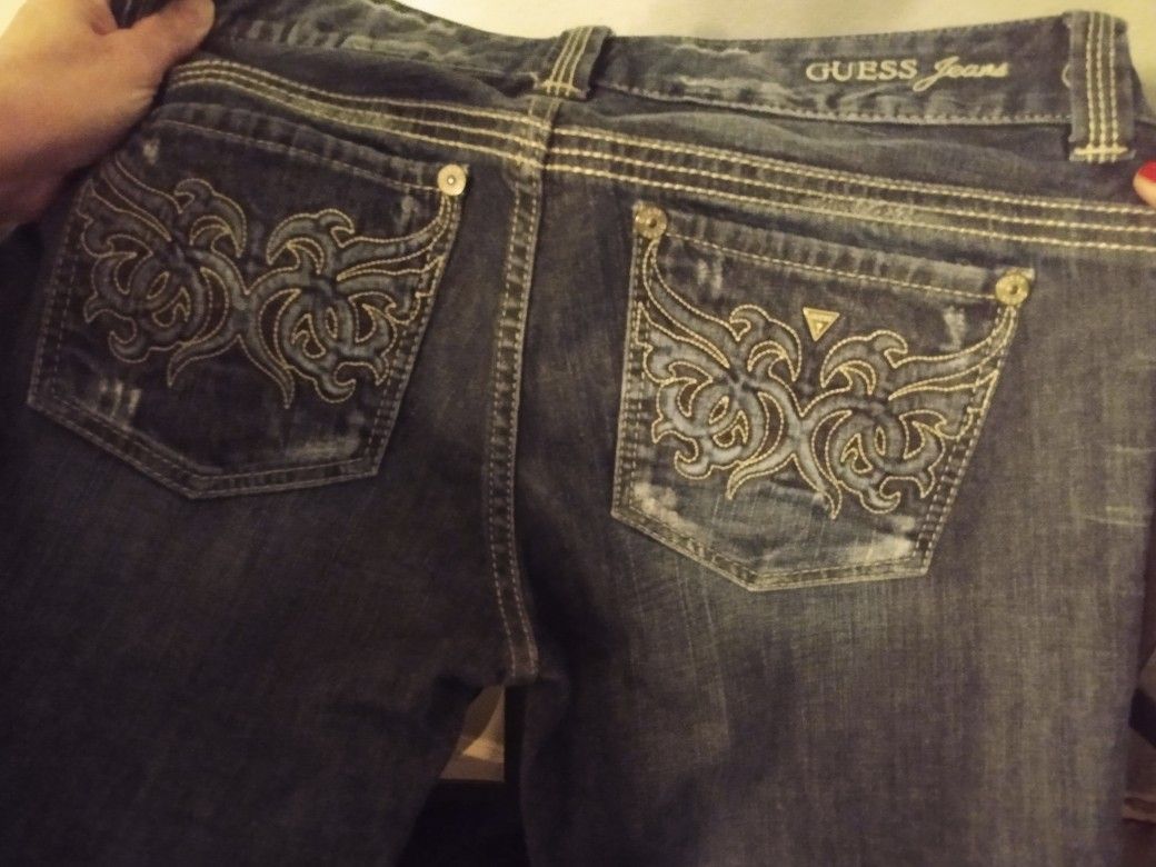 Rock Revival, Guess And Miss Me Jeans ..