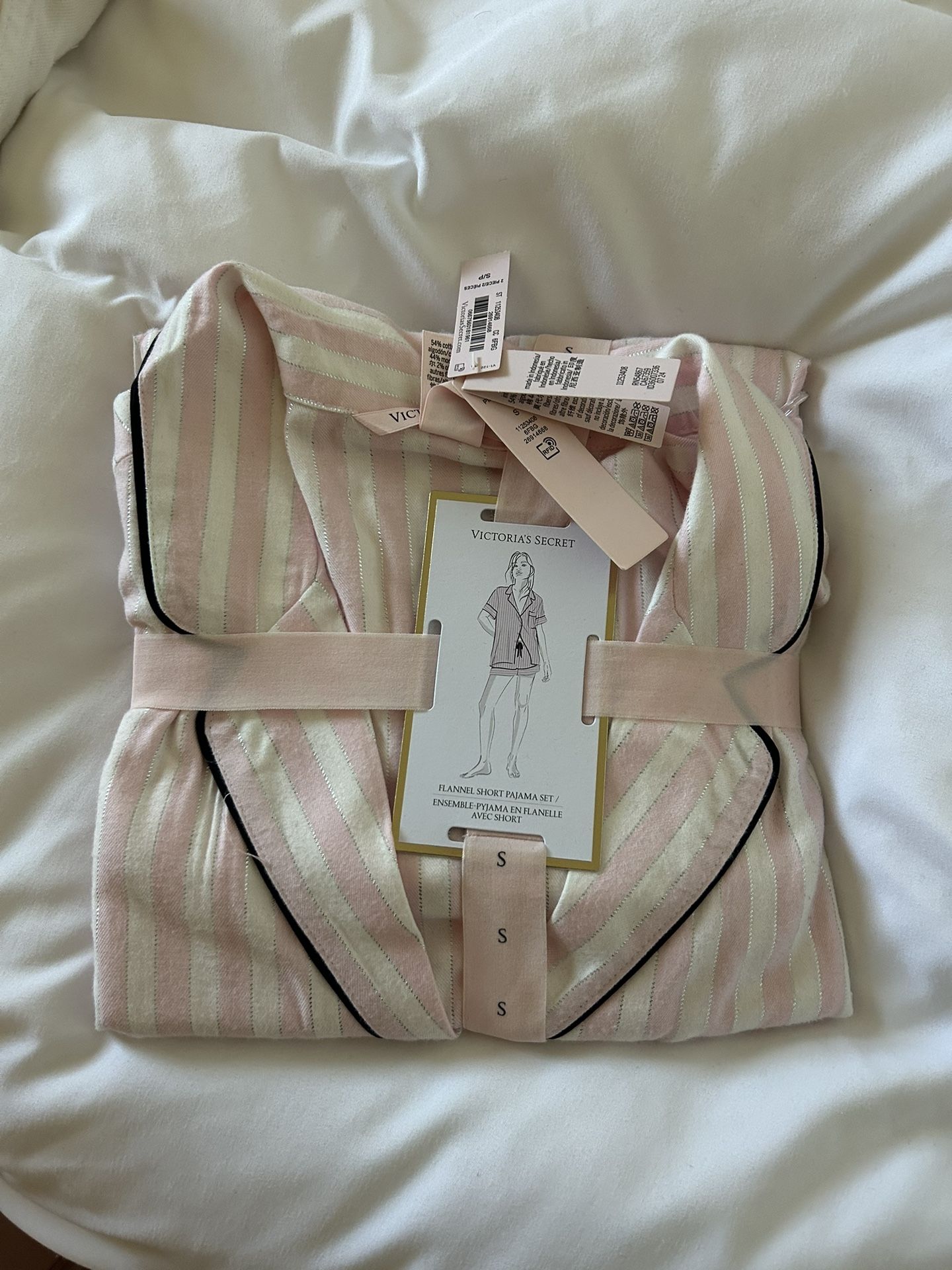 Victoria’s Secret Pajama Set 