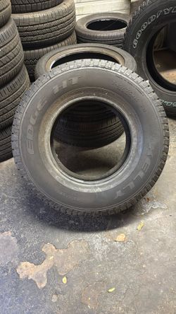 Kelly Tire 245/75/16