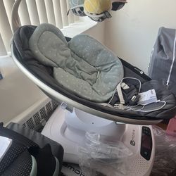 4moms Mamaroo Swing 