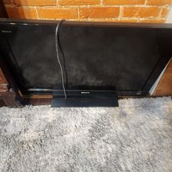 FREE Sony 32 Inch LCD FLAT SCREEN TVFREE 