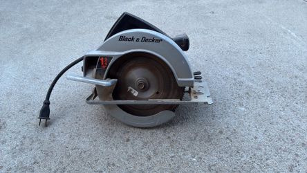 Electric handsaw