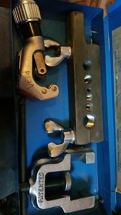 Double-flaring tool. 🔥🔥acepto ofertas!!!!