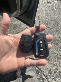 New Upgraded Toyota Remote Flip Key 