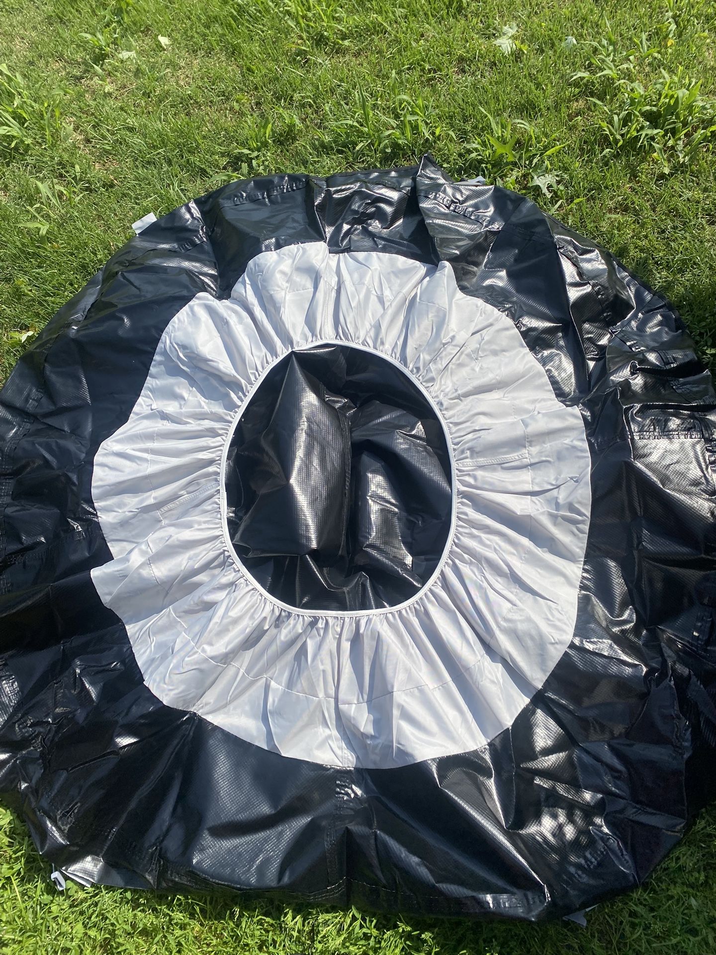 NEW/Unused- Bestway SaluSpa Hot Tub/Spa Air Mattress, Cover