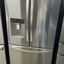 NEW OPEN BOX LG FRENCH STYLE REFRIGERATOR STAINLESS STEEL 