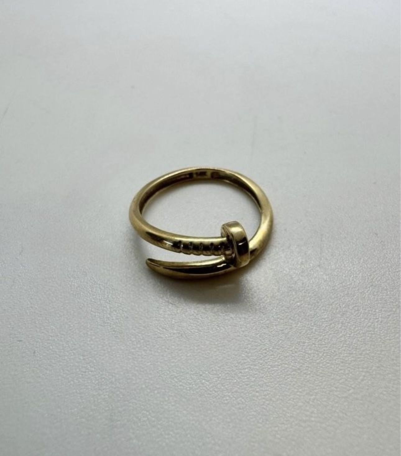 Ladies 14k Gold Ring