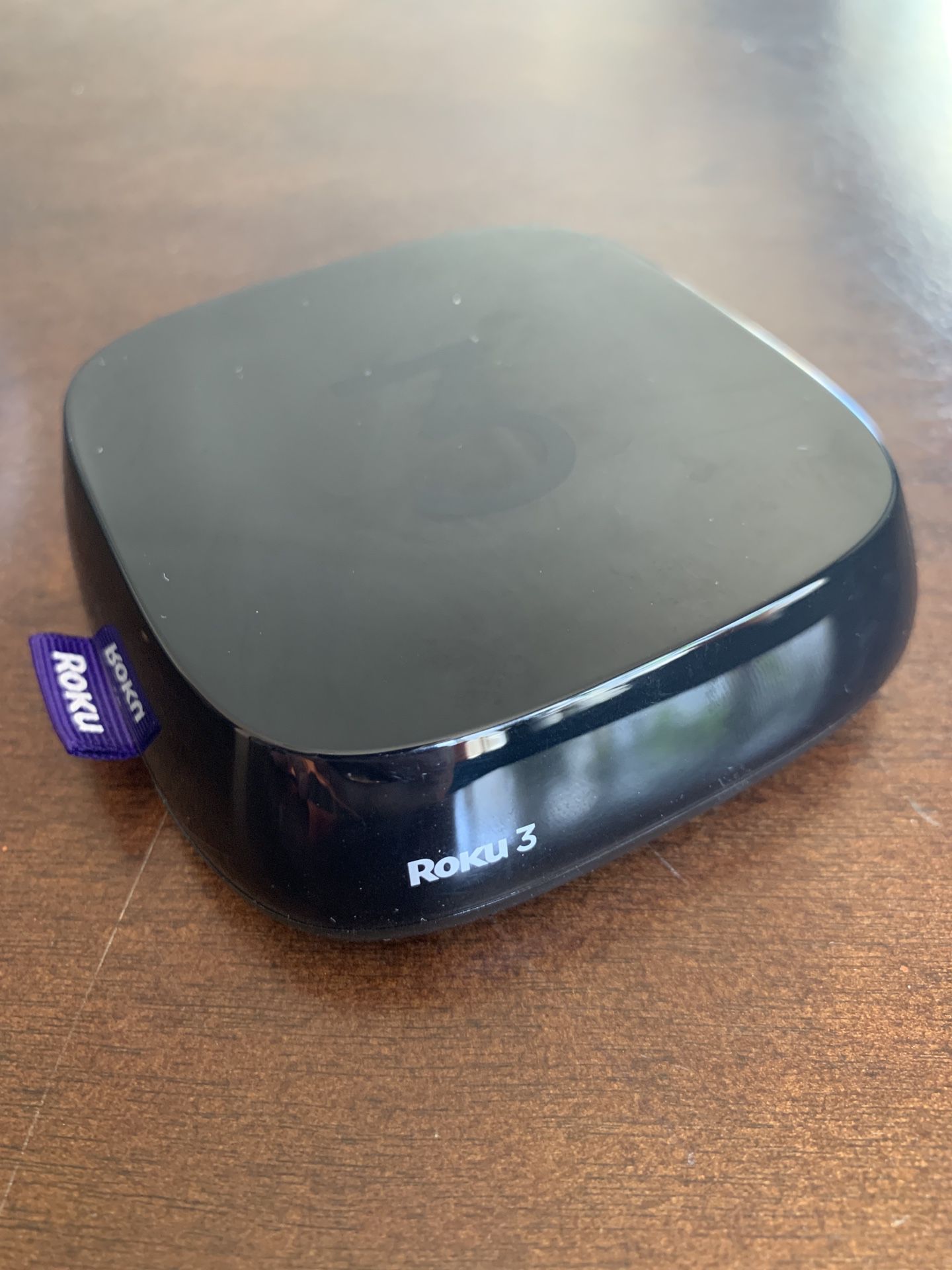 Roku 3 (4230X1 model) Streaming Device with Voice and Headphone Plug Remote