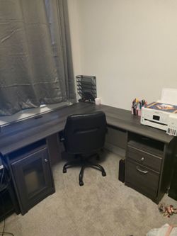 2 L-Shaped Wooden Desks