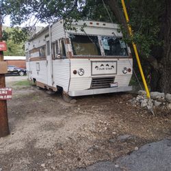 78 Dodge Motorhome 