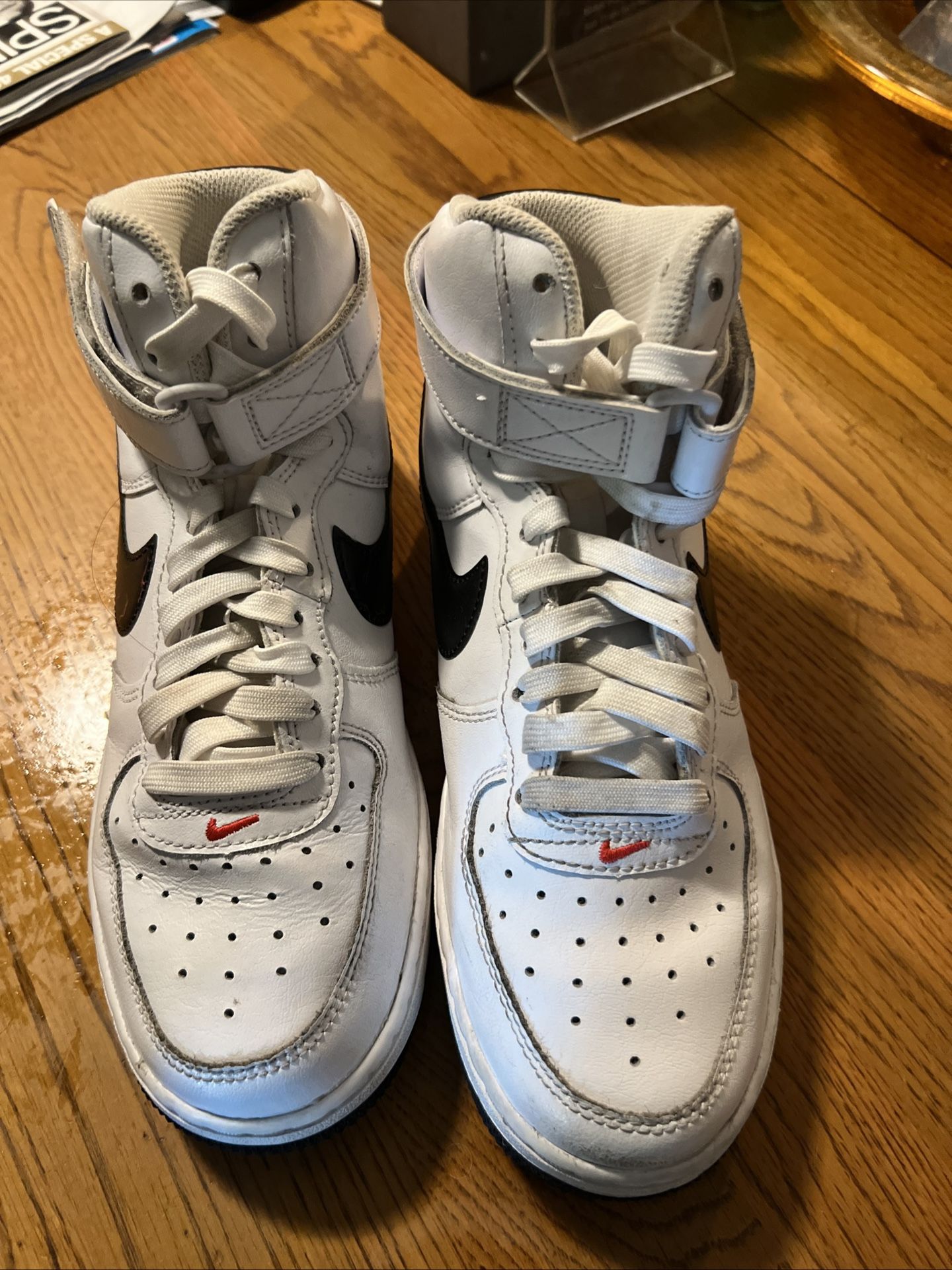 Nike Air High Tops Shoes Size 5