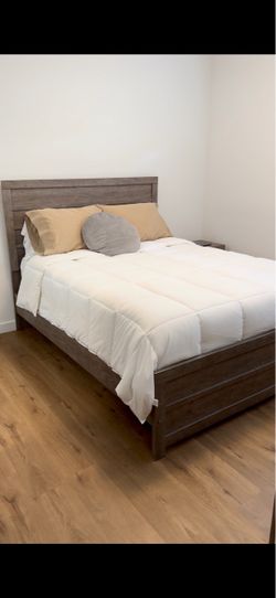 Queen Series Hybrid 4000 Mattress + Ashley  Bed Frame & Box Spring