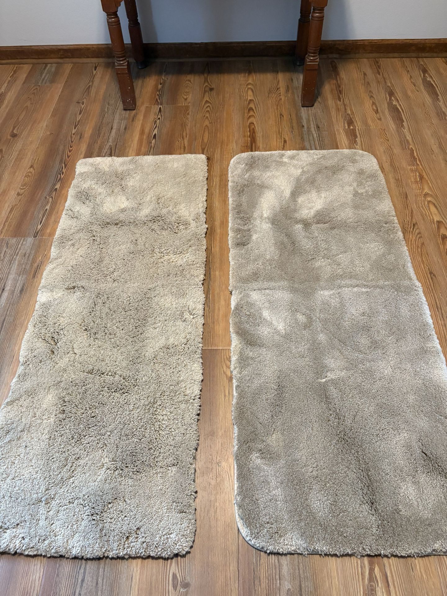 2 Beige Bath Runners