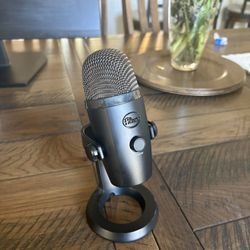 Blue Yeti Nano
