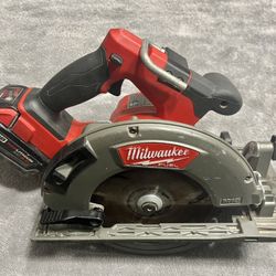 Milwaukee M18 Circular Saw 7 1/4” FUEL (LEFT HANDED) Battery Is Free When You Purchase The Tool