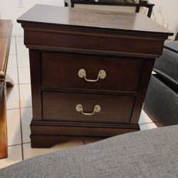End Dresser Table