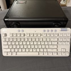 Logitech G713 Keyboard