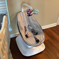 4moms MamaRoo