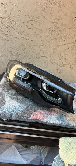 2020 + BMW m340i headlight