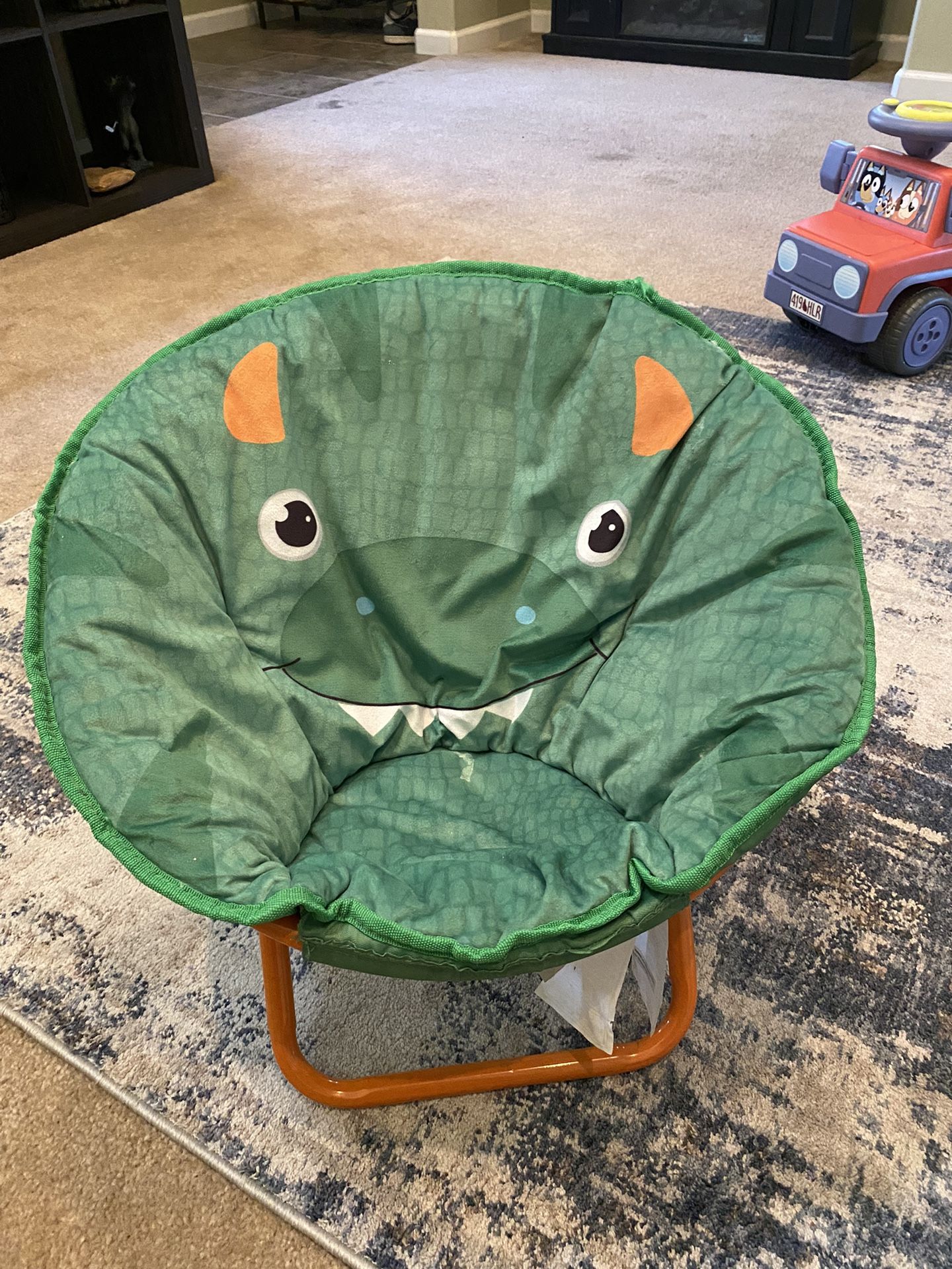 Toddler Chair Like New!