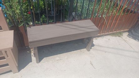 Small rustic bench $20