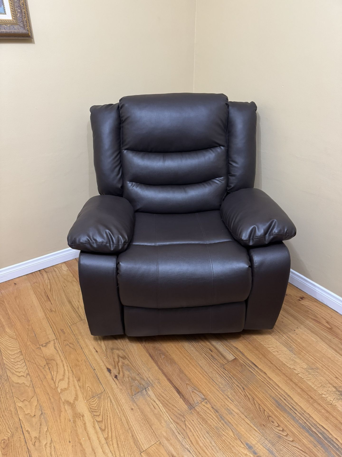 Power lift recliner chair