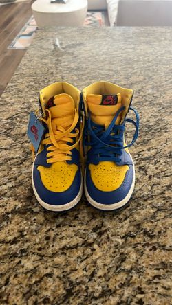 Jordan 1 Retro High OG Reverse Laney